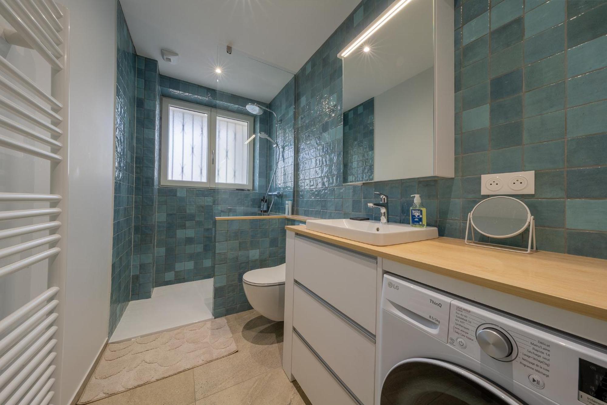 Apartment Le Cocon D'emma, Bourgeois Avec Terrasse, Et Parking Gratuit Dans Maison De Maitre Strasbourg